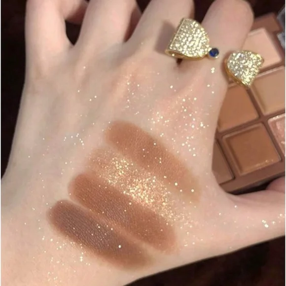 DIKALU 9-Color Eyeshadow Palette, Shimmer & Matte Smudge Proof Eye Shadow Makeup - Picture 4 of 8